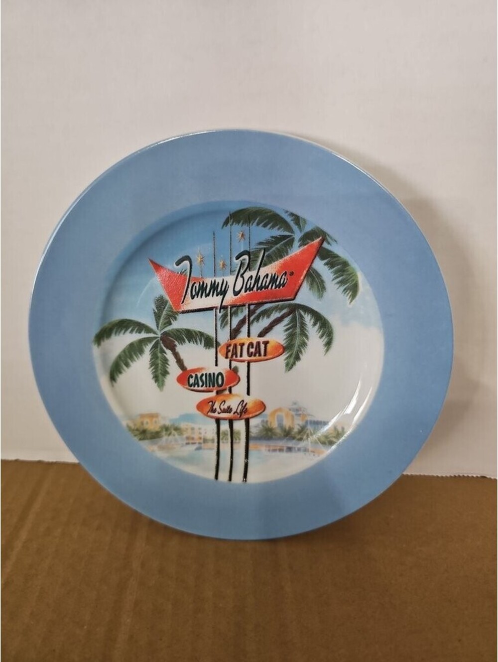 Tommy Bahama Decorative Plate - Casino Fat Cat Design